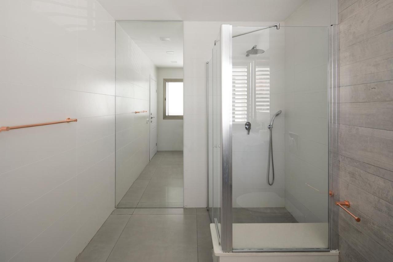 Urbanica Carmel- Apartments Haifa Luaran gambar