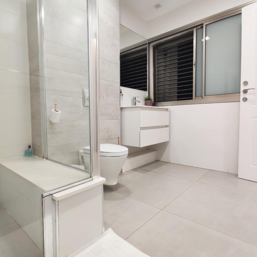 Urbanica Carmel- Apartments Haifa Luaran gambar
